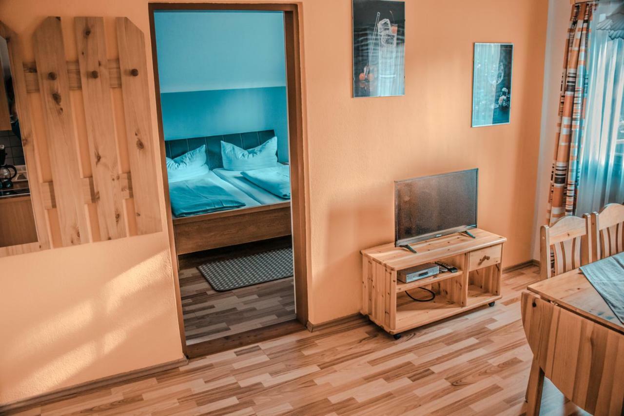 Ferienhaus Arneitz ฟาคอัมซี ภายนอก รูปภาพ